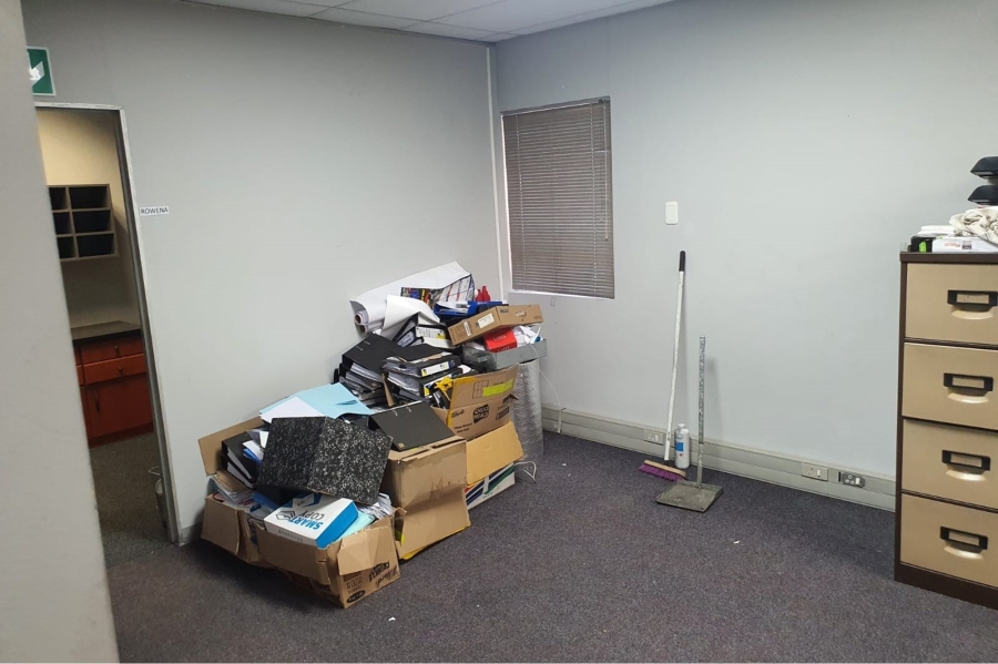 To Let commercial Property for Rent in North End Eastern Cape